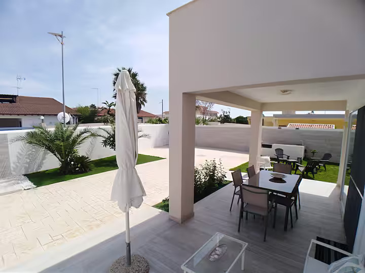 Villa Tulus gallery image